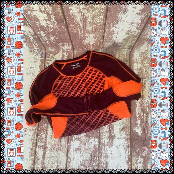 Set of Under Armour/Fila athletic tops, size S - Picture 2 of 5